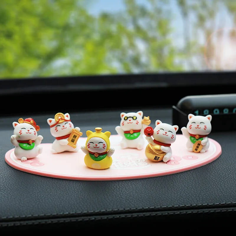 Naughty Lucky Cat Ornament Set