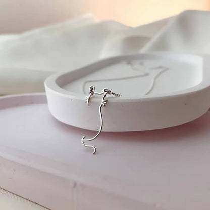 Minimalist Cat Silhouette Necklace