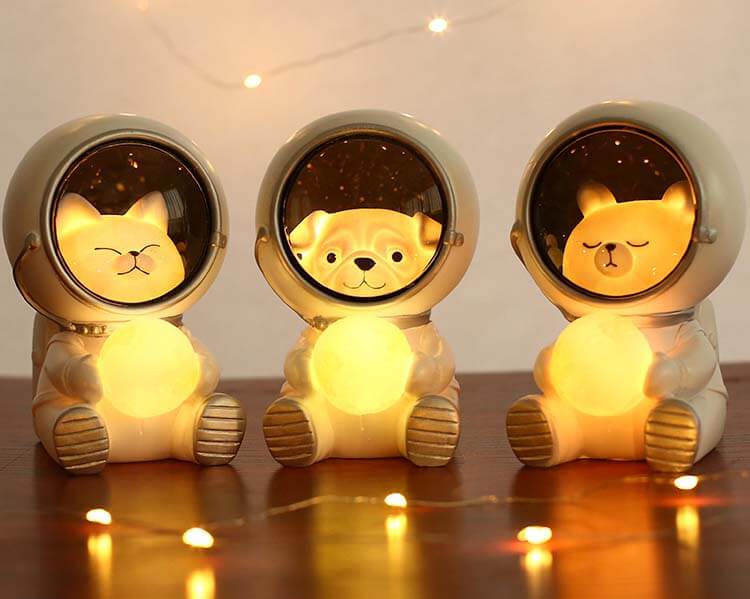 Astronaut Cat Lamp