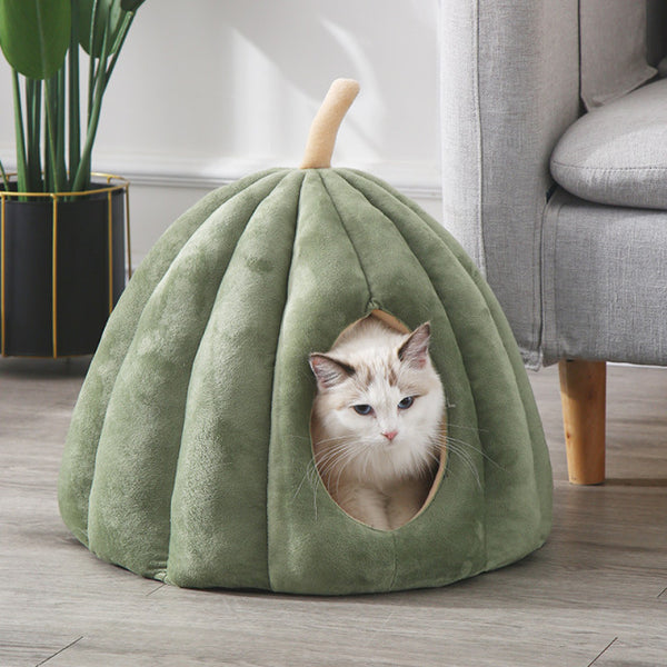 Load image into Gallery viewer, Pumpkin Pet Bed

